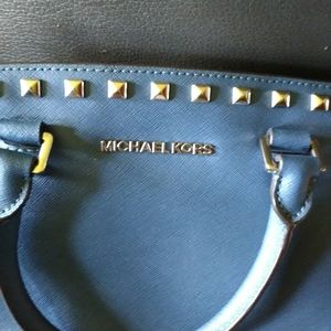 Michael kors hand bag